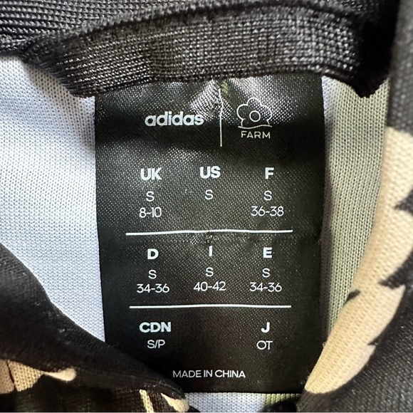 Adidas | FARM Rio HT Track Jacket Hoodie Butterfly Print Size Small - Picture 7 of 9